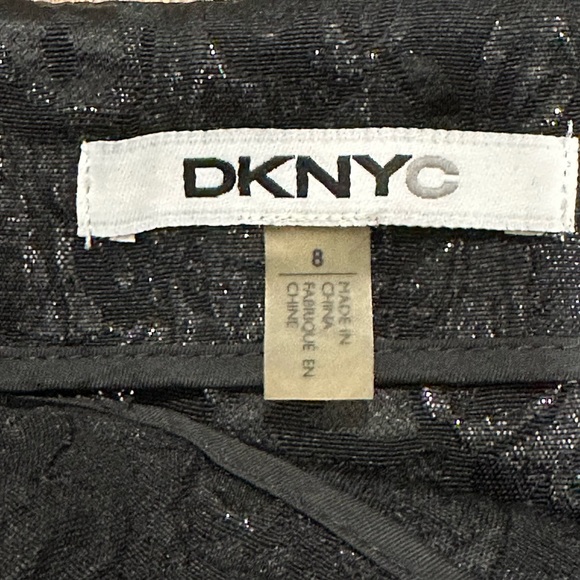 DKNY Pleated Brocade Mini Skirt with Pockets 🖤✨ - Picture 2 of 9